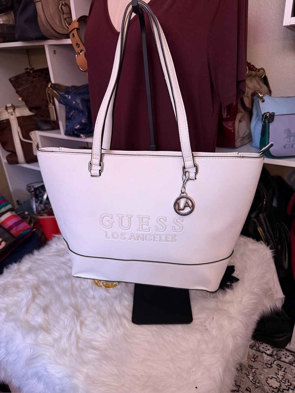 GUESS White Los Angeles Tote Bag - Stylish Everyday Shoulder Bag